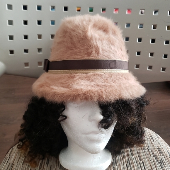 Vintage Kate's Boutique Canada Hat - Picture 2 of 13